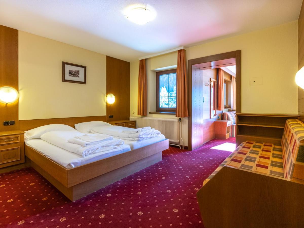 Regina'S Apart Apartment Solden Luaran gambar